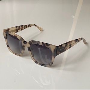 DIFF Eyewear Bella II Sunglasses